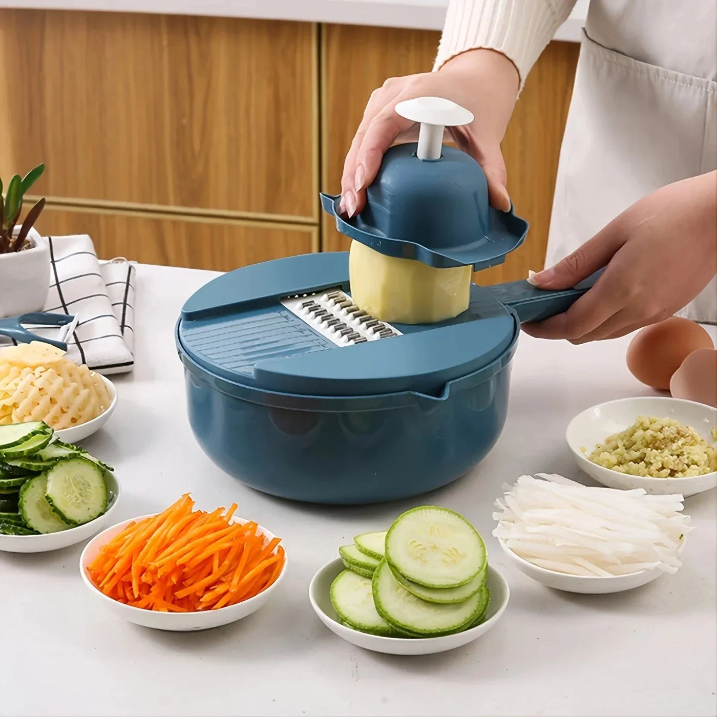 7-Piece Multifunction Vegetable Chopper & Slicer